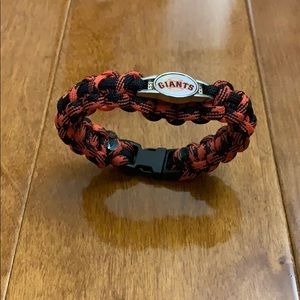Giants Paracord Bracelet